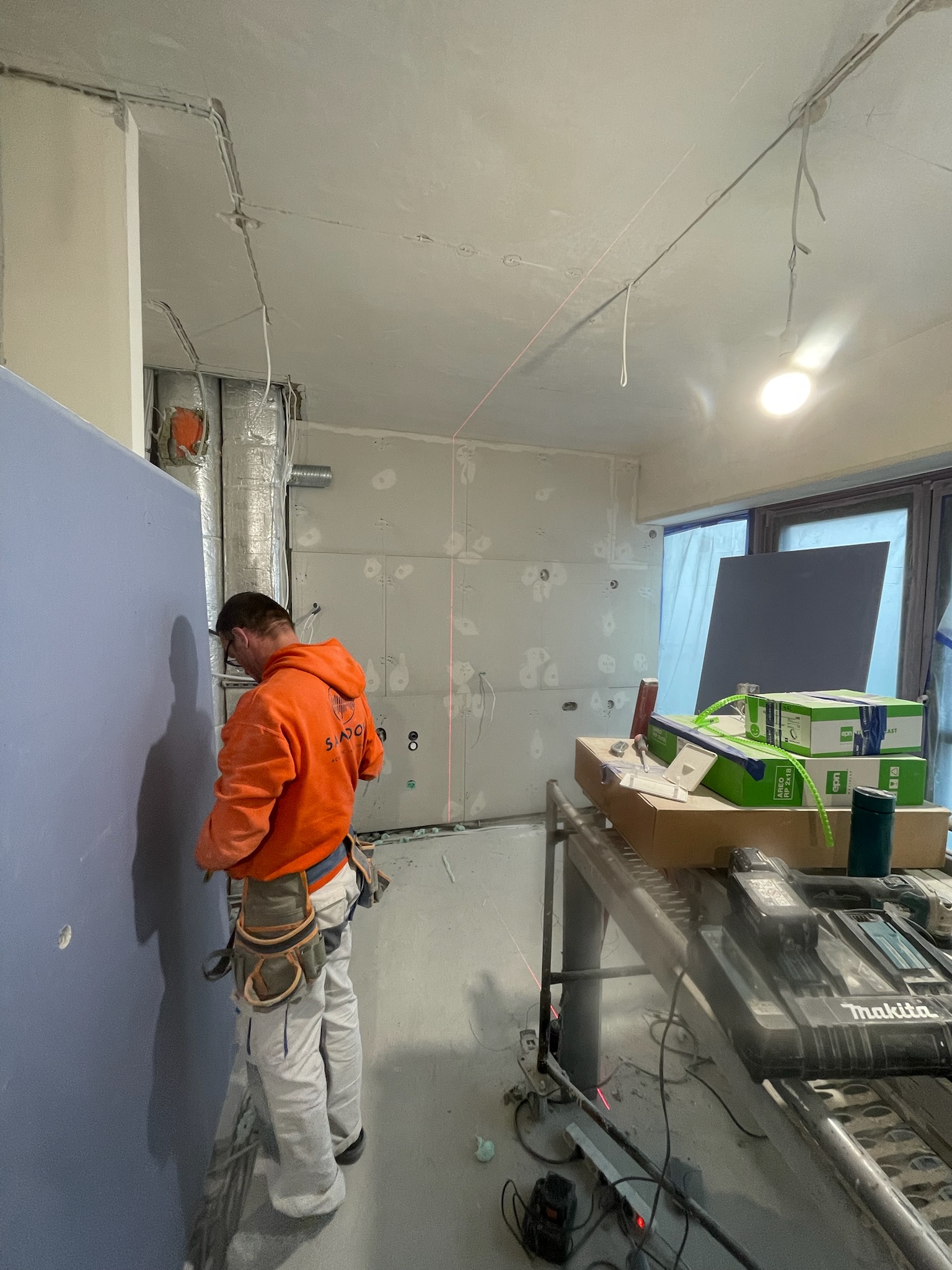 Wygłuszenie ścian w bloku