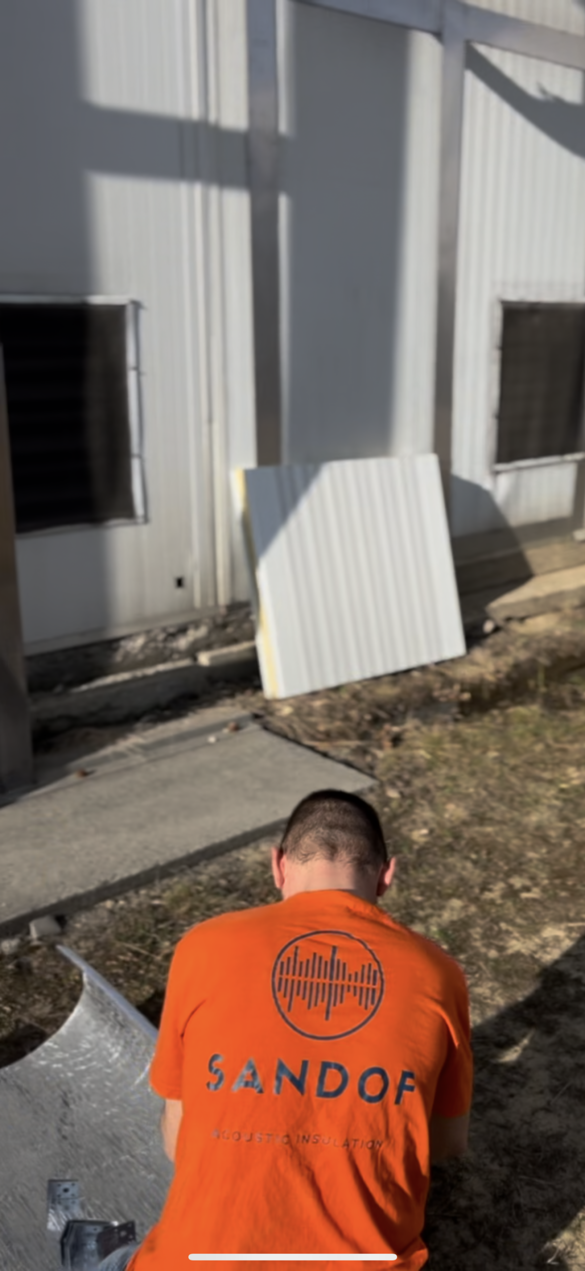 Wyciszenie hali produkcyjnej 1 Wyciszenie hali produkcyjnej